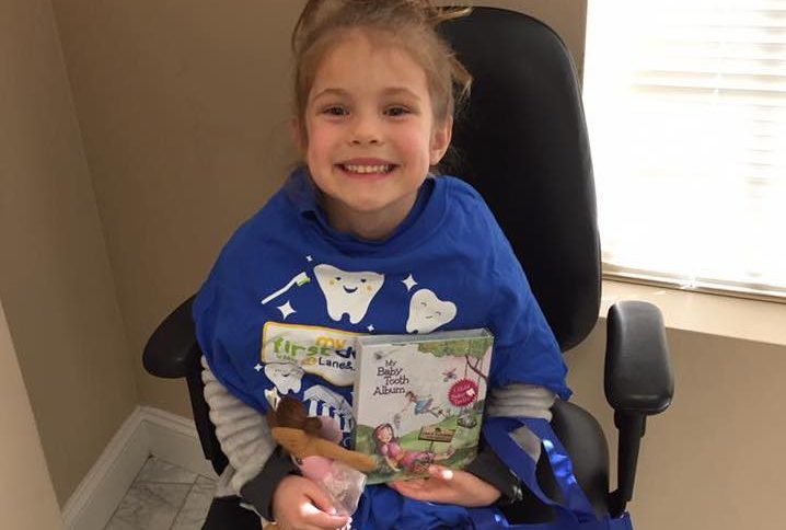 child-first-dental-picture-e1541621389666